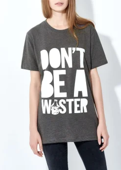 House of Holland Unisex "Waster" T-Shirt & Brita fill&go Water Bottle